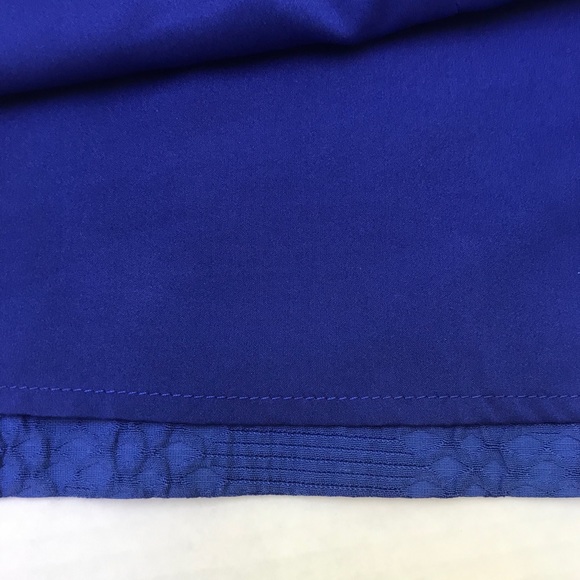 Like NEW! Banana Republic Pencil Skirt - Picture 7 of 7